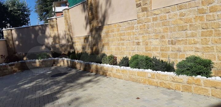 Дом 200 м² на участке 6 сот.