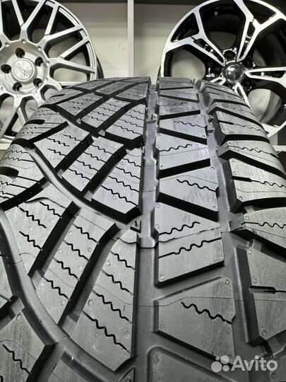 Michelin Latitude Cross 235/60 R18 107V