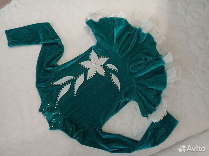 Костюм для фигурного катания