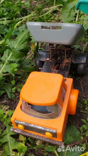 Игрушечные машинки СССР, модельки коллекционные