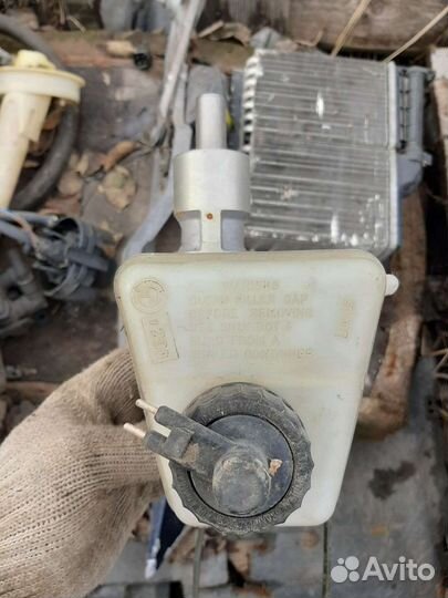 Гтц Главный тормозной цилиндр на бмв е34 м50 б20