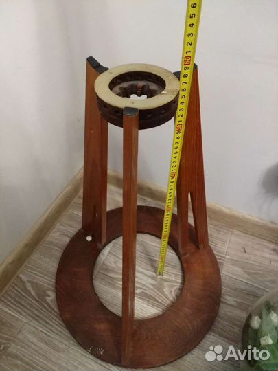 Подставка под круглый аквариум/цветы