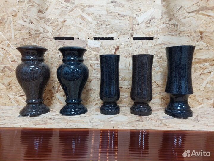 Вазы из искусственного камня