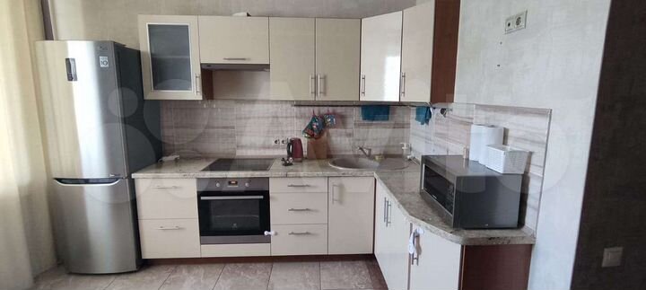 2-к. квартира, 66,6 м², 6/16 эт.