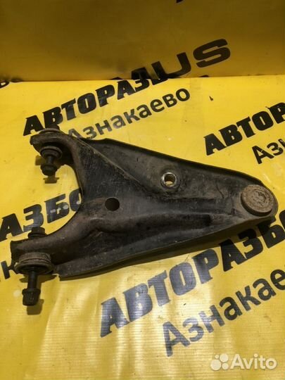 Рычаг передний правый Рено Логан