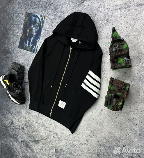 Мужской спортивный костюм thom browne