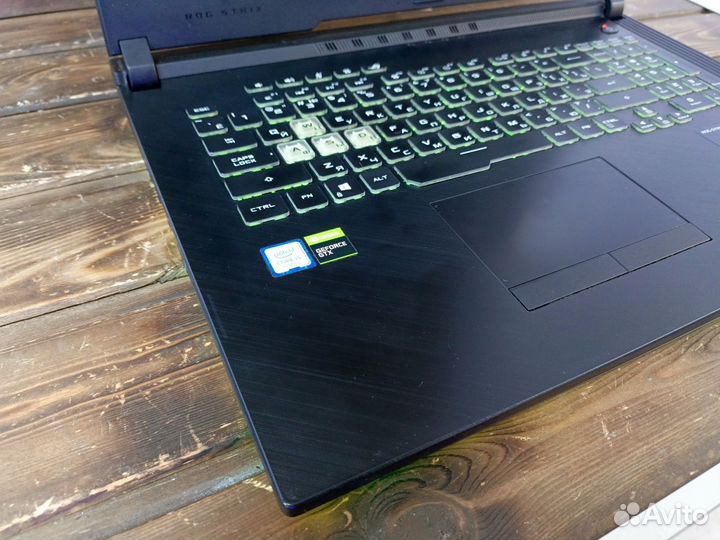 Игровой Asus ROG Strix Intel i5 17.3 120Hz RGB