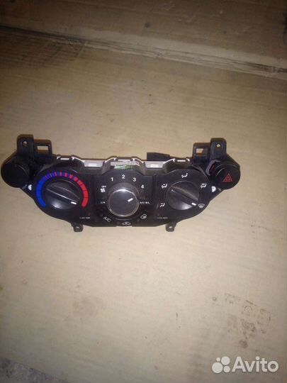 Блок управления климатом chevrolet aveo t250