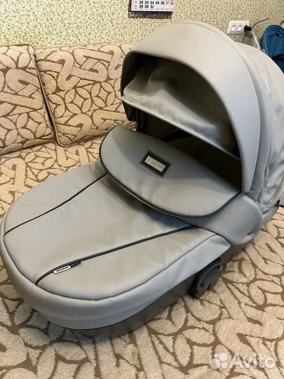 Коляска 2 в 1 Roan Bass soft