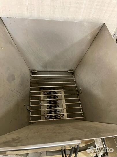 Машина для измельчения ореха