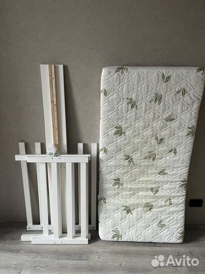 Кровать детская из массива берёзы