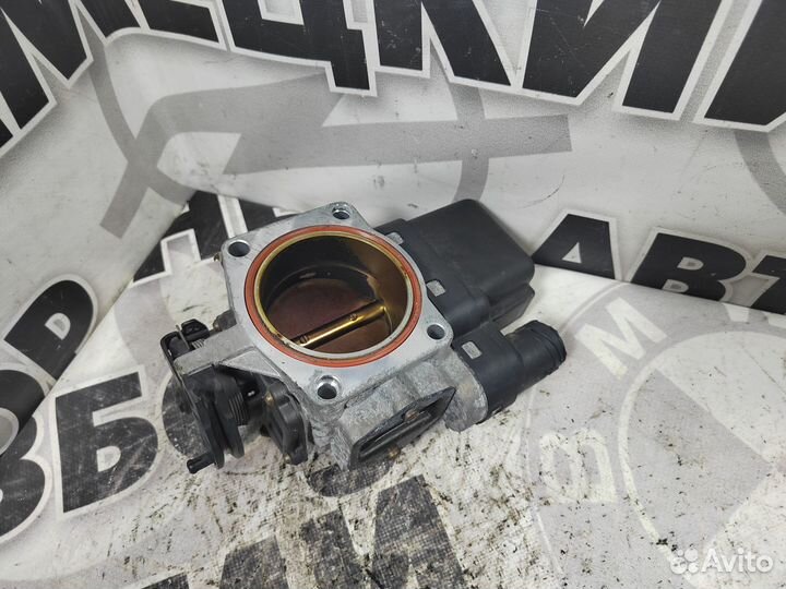 Дроссельная заслонка BMW E39 M52B28tu