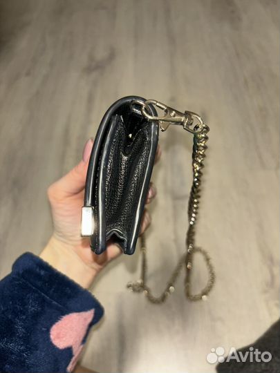 Мини сумка на цепочке
