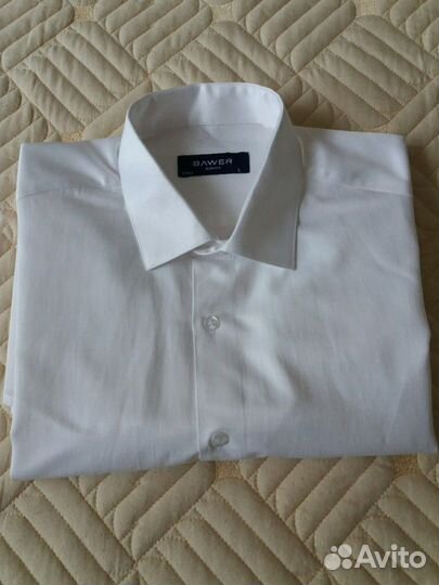 Мужская белая рубашка с длинным рукавом