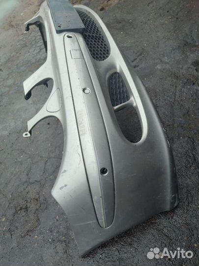 Бампер передний для Mercedes-Benz E W211