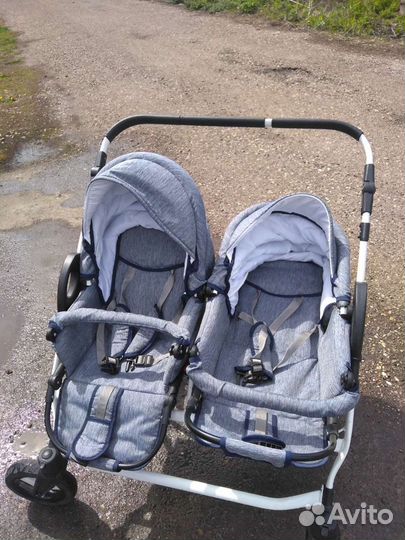 Коляска для двойни