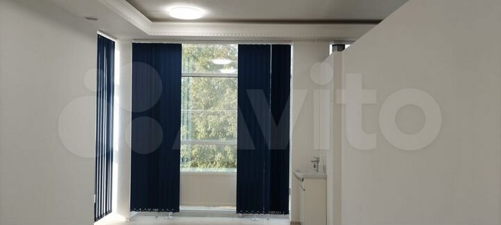 Офис с ремонтом, 2 этаж, 1 линия, 47 м2