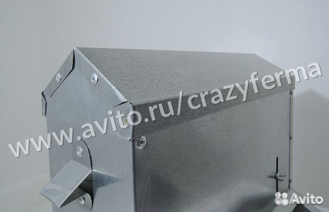 Кормушка бункерная для птиц