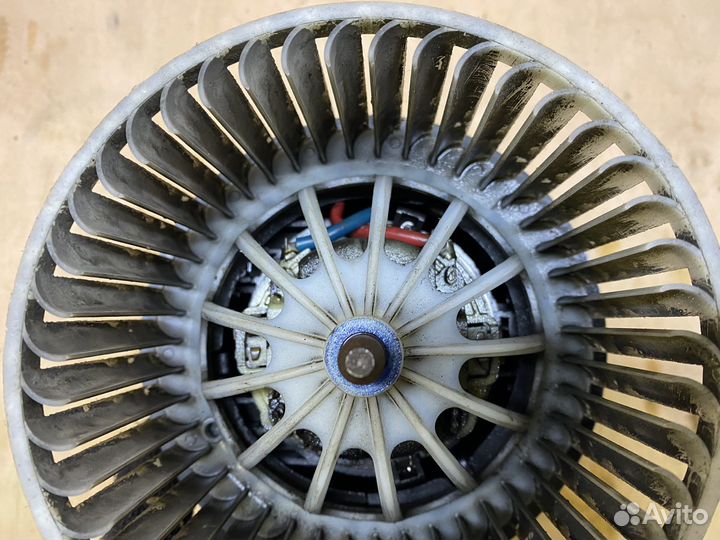 Мотор отопителя Landrover Volvo