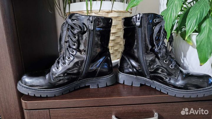 Ботинки демисезонные для девочки 32 размер