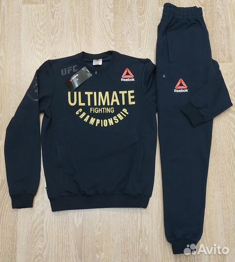 Мужской костюм Reebok