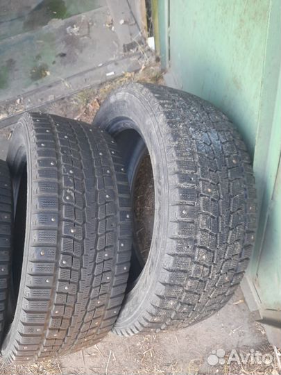 Dunlop SP Winter Ice 01 205/55 R16