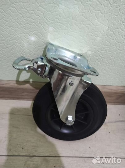 Колеса для садовой тележки и для баков