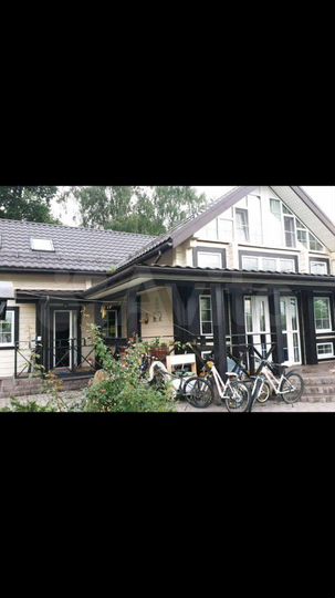 Дом 200 м² на участке 10 сот.