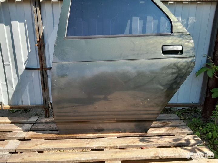 Двери Приора 2170 ваз 2112 ваз 2110 задние
