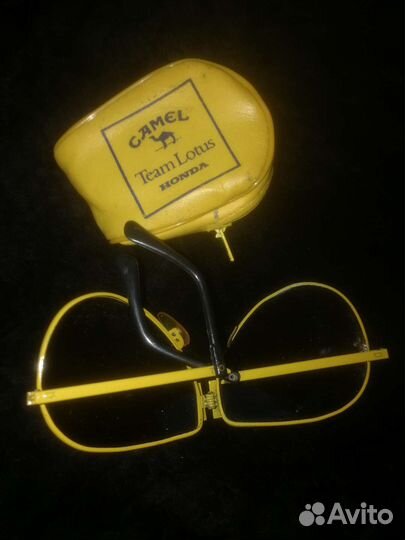 Солнцезащитные очки