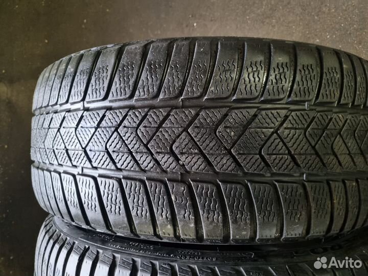 Pirelli Winter Sottozero 3 245/40 R20