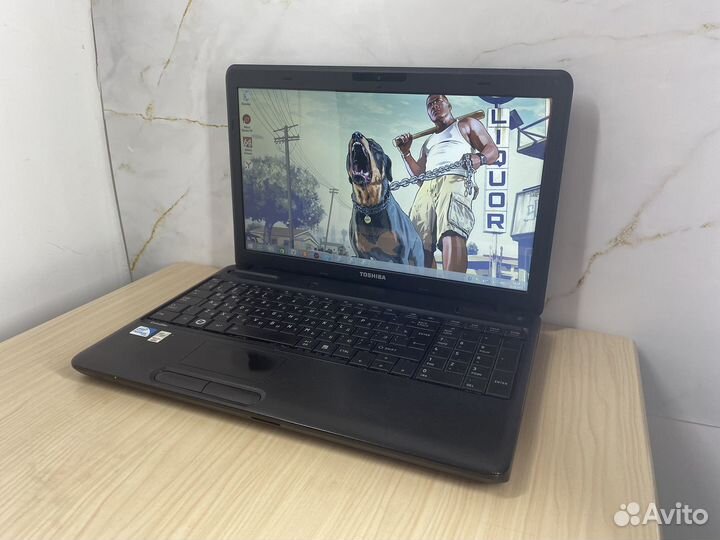 Мощный ноутбук Toshiba i3