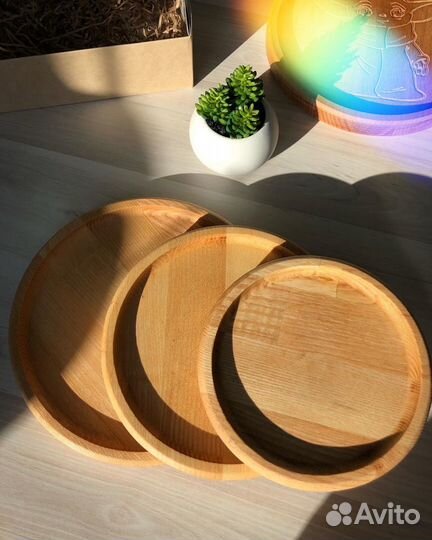 Подарочный набор тарелок из дерева