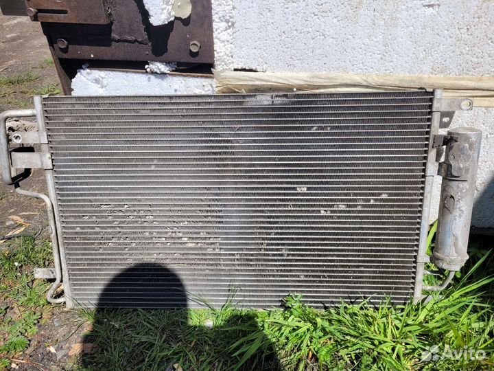 Конденсер кондиционера hyundai tucson 1