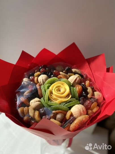 Букет из сухофруктов