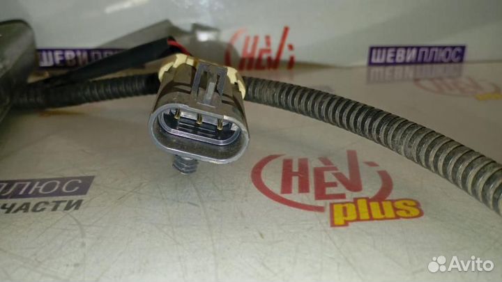 Ответная часть ремня безопасности Chevrolet Tahoe