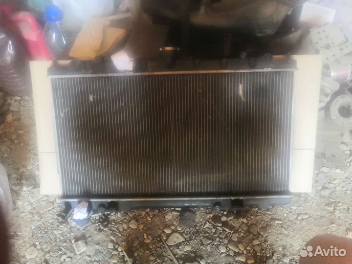 Радиатор Nissan primera p12