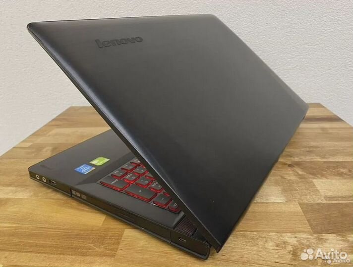 Core i7 12GB 1128GB Игровой ноутбук Lenovo