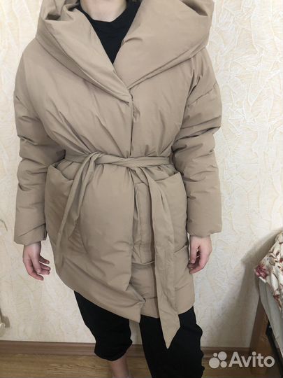 Пуховик женский 42