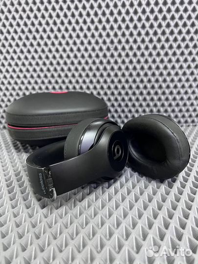 Беспроводные наушники Beats Studio Wireless (12)