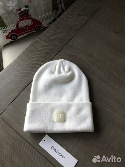 Calvin Klein новая шапка оригинал