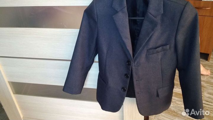 Пиджак школьный