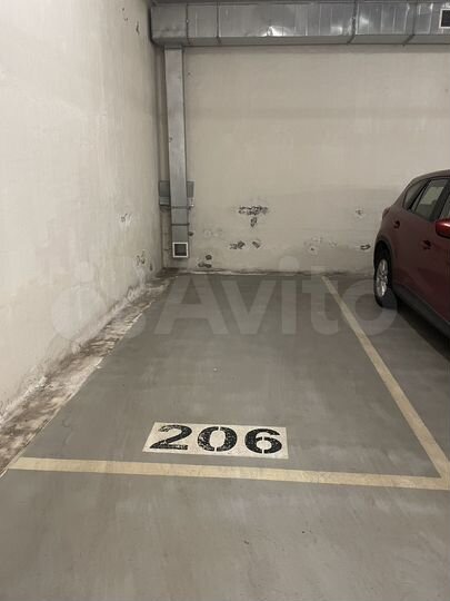 Машиноместо, 20 м²