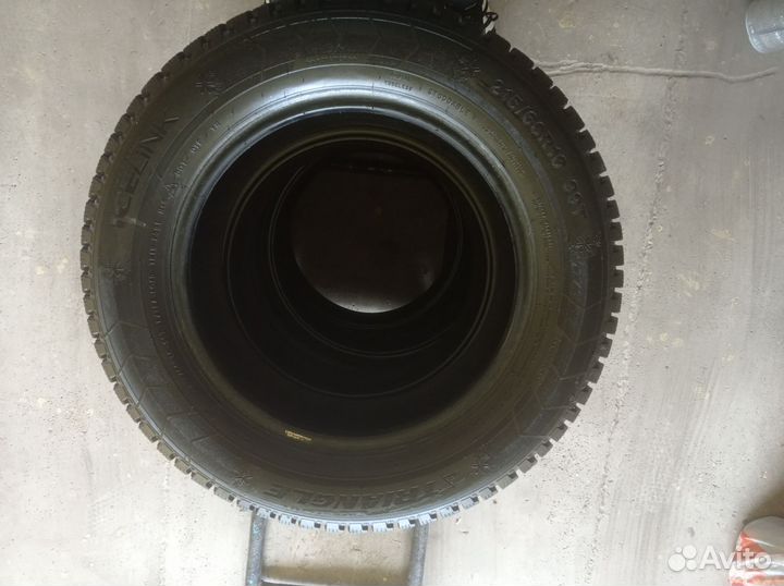 Triangle IceLink Trin PS01 215/60 R16 99T