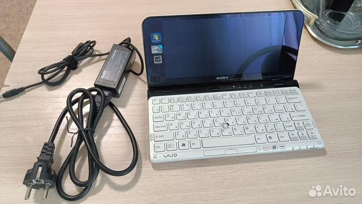 Sony vaio vpcp11S1r