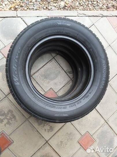 Yokohama W.Drive 185/65 R14 86T