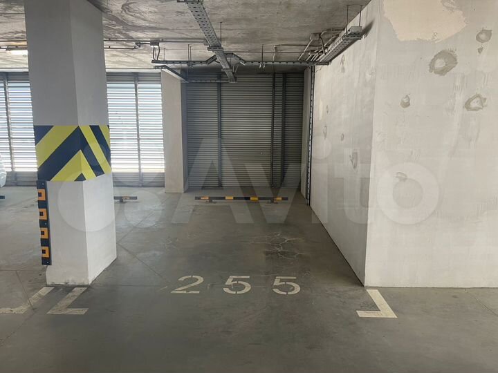 Машиноместо, 13 м²