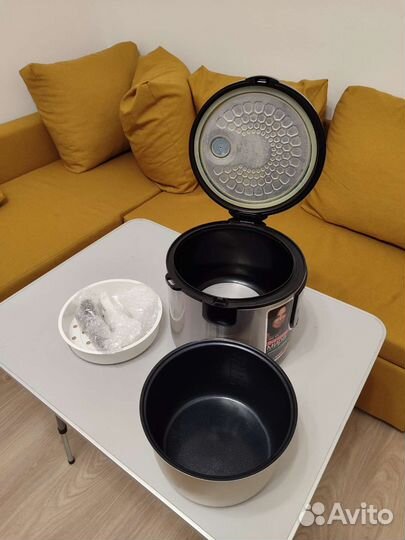 Мультиварка Redmond M22 на запчасти