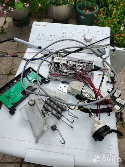 Стиральная машина Bosch. Запчасти