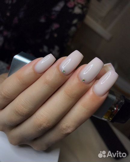 Маникюр на дому